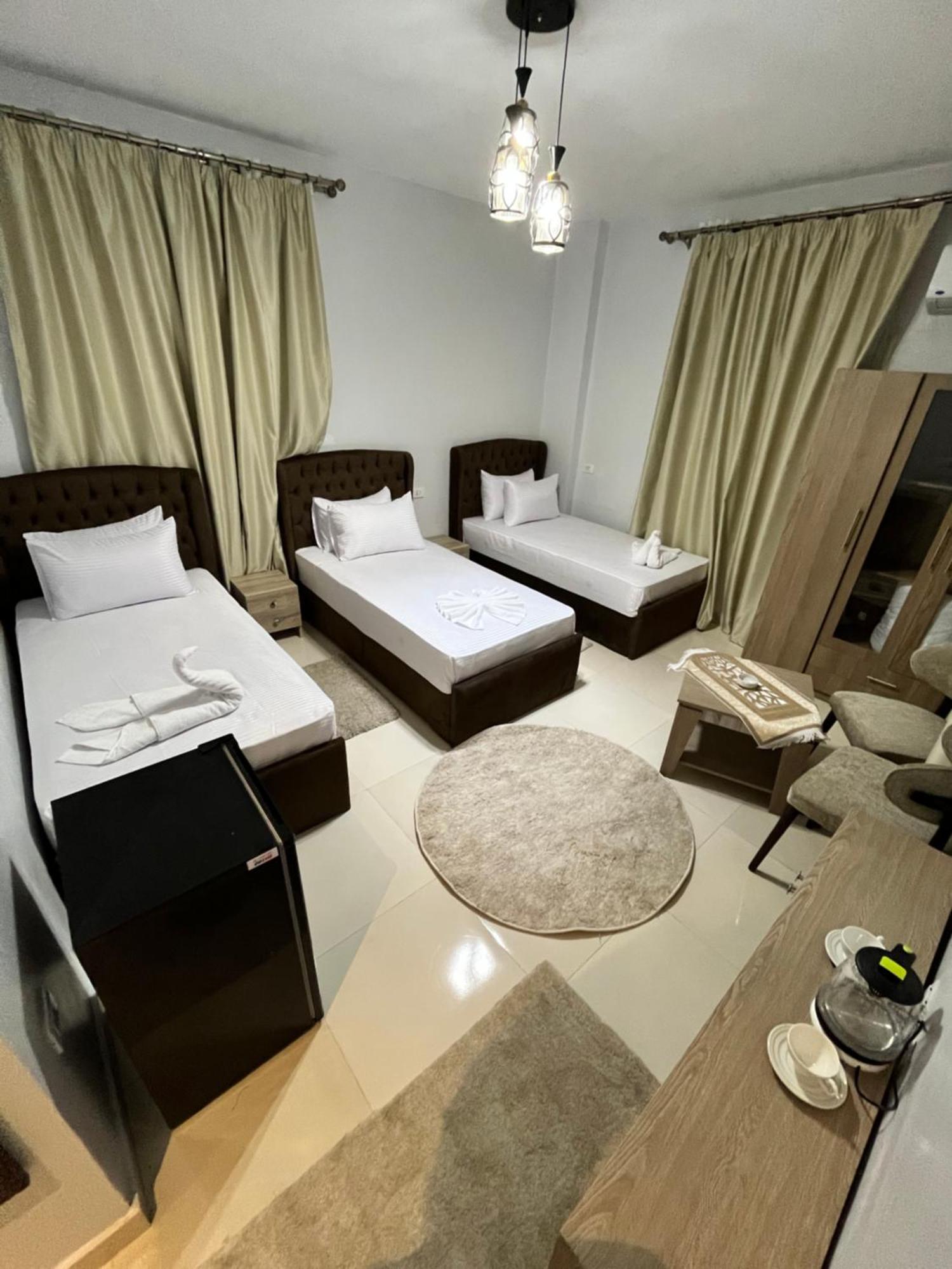 Triple Garden View Hotel Cairo Exterior photo